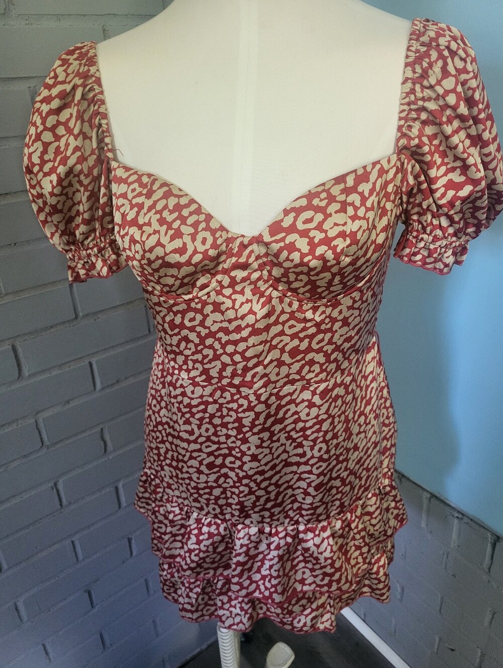 Women’s Red Animal-Print Puff Sleeve Mini Dress